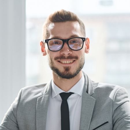Insurance agent 2